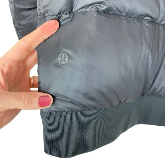 Lululemon Roam Far Bomber Jacket Puffer Womens 10 Large Down Reversible Black - Picture 6 of 14